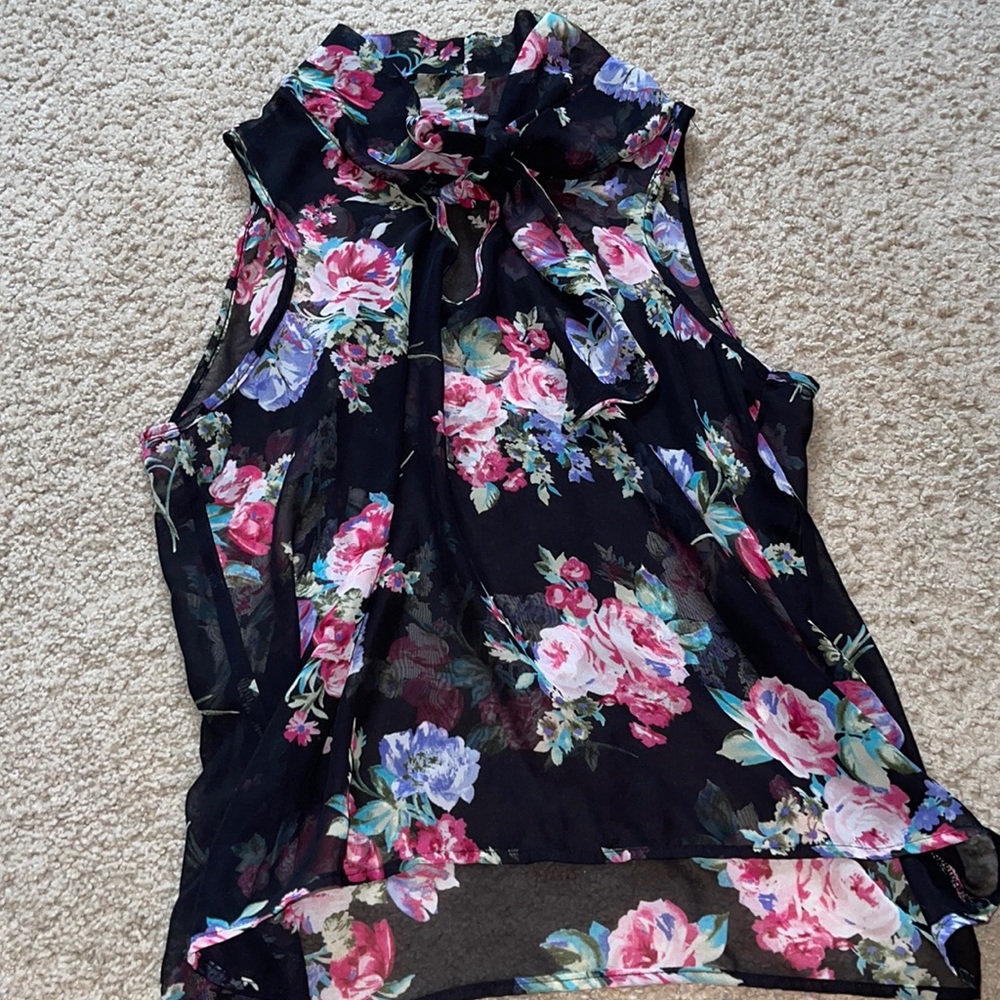 High neck sheer thank top
